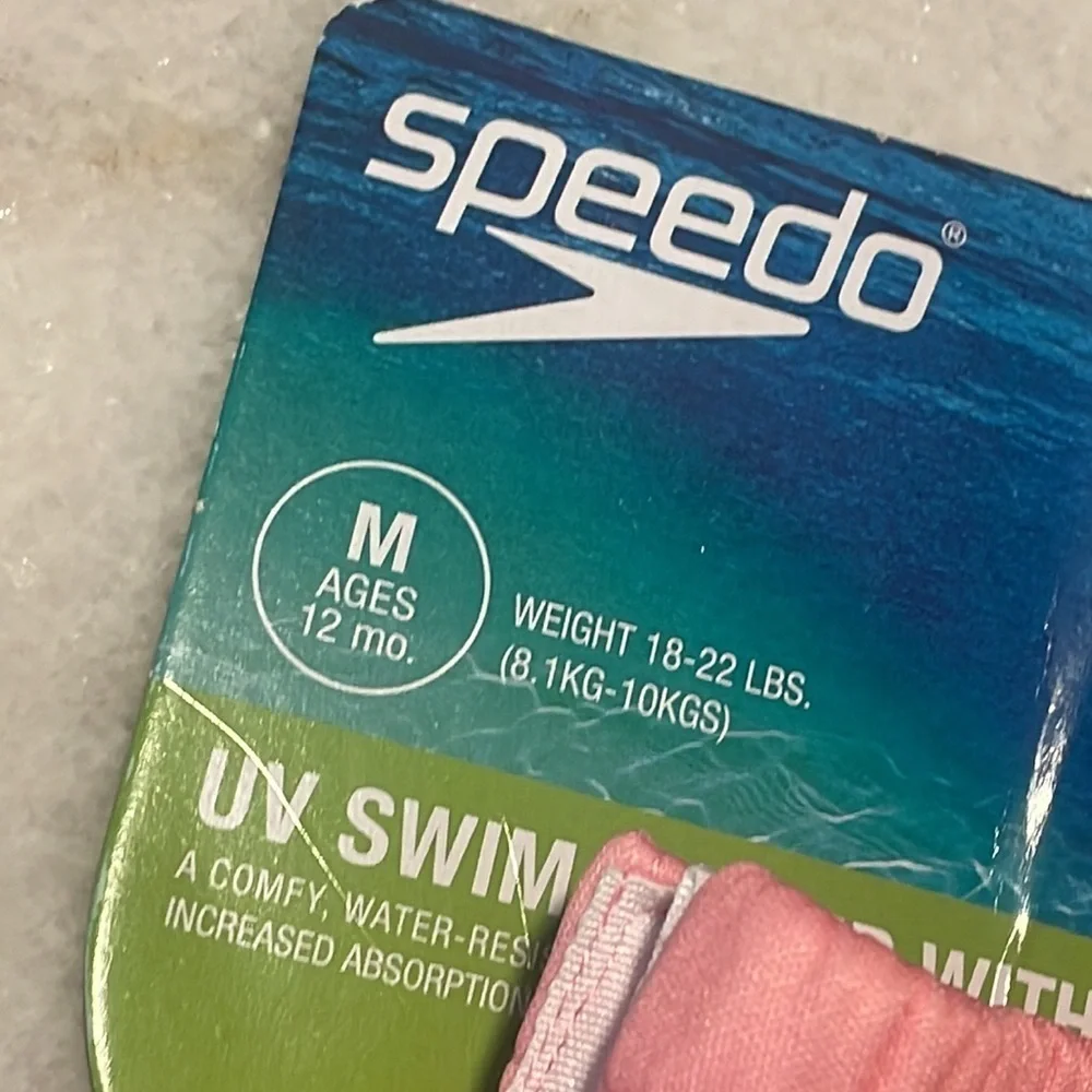 Speedo UV Swim reusable Pink water resistant Diaper with Snaps Feature new Sz M